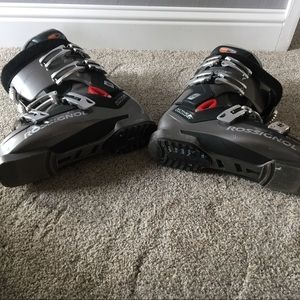 Rossignol women’s ski boots